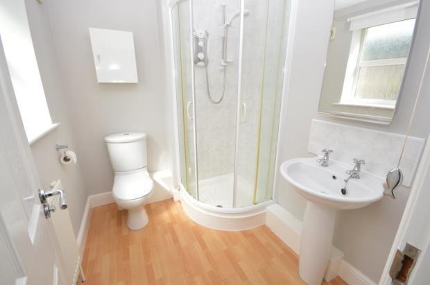 Bed 3 En-Suite