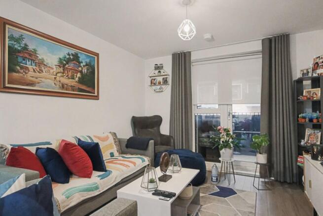 49 Suffield Lodge, Suffield Hill, High Wycombe, Buckinghamshire, HP11 2FR