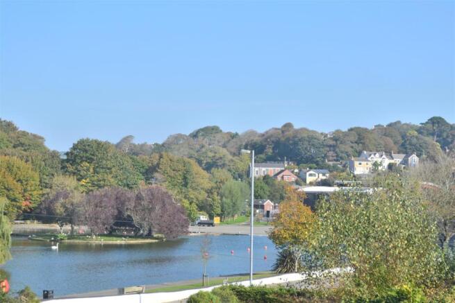 Boating lake view.JP