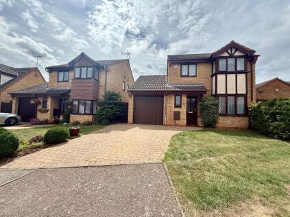 Launton Close, Luton, LU3