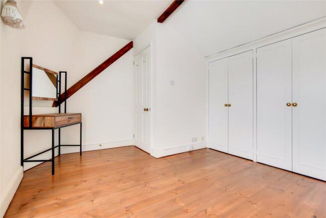8_Master Bedroom-1