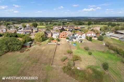 Downfield Road, Hertford Heath
