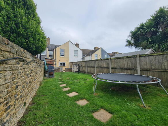 Photo 21