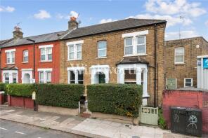 Flat B, 2, Vale Road, Tottenham, London N4 1PZ