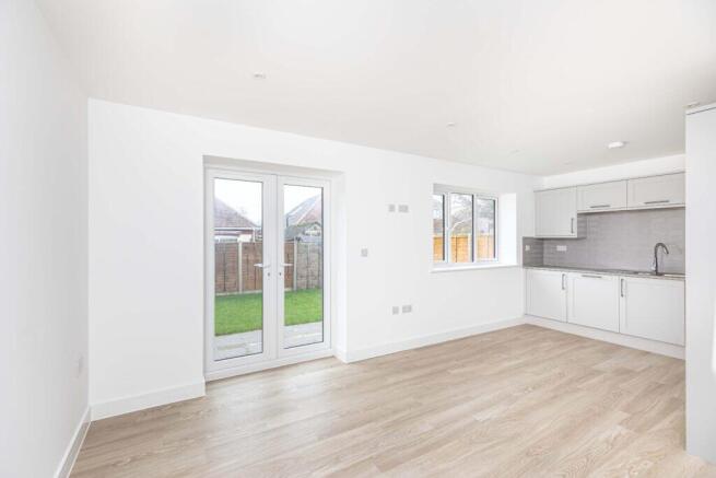 Ensbury Park road, Bournemouth, BH9 2SH photo 4