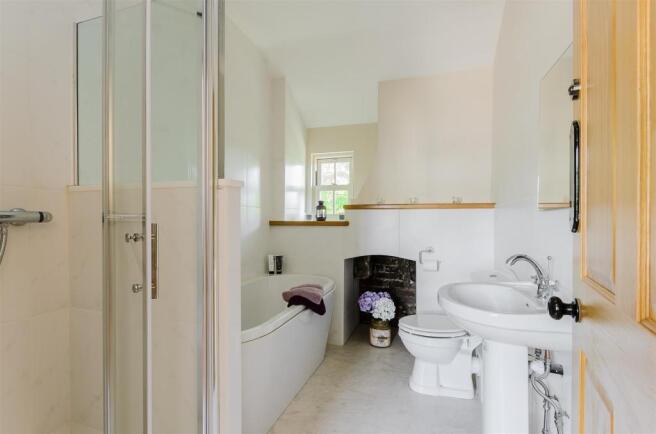 8293885-interior07.jpg