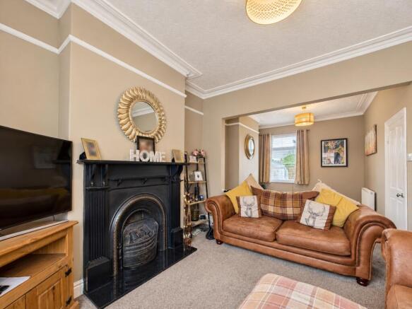 Sitting/Dining Room