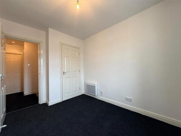 2 bed Apartment for sale Image 10