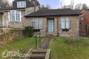 102, Somerset Road, Almondbury, Huddersfield HD5 8HZ