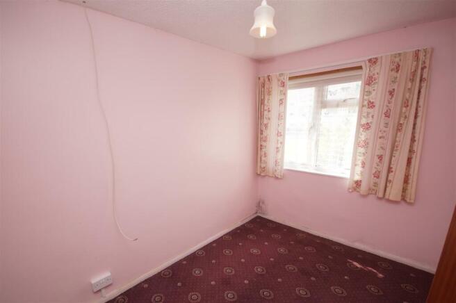 USE NEW Bedroom 2.JPG