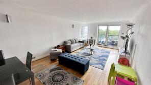 Flat 14, Nuffield Lodge, Admiral Walk, London W9 3TP