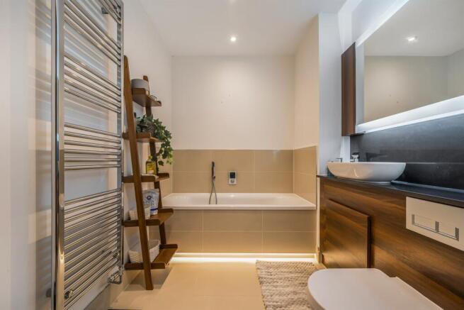 Family bathroom