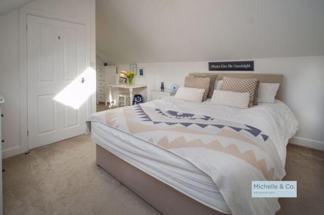 Master bedroom 