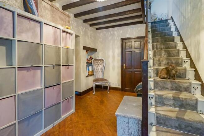 3 bed Barn Conversion for sale Image 4