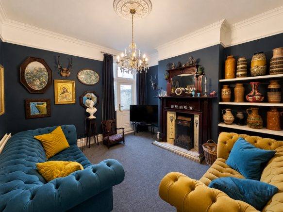 3 bed Semi-Detached for sale Image 4