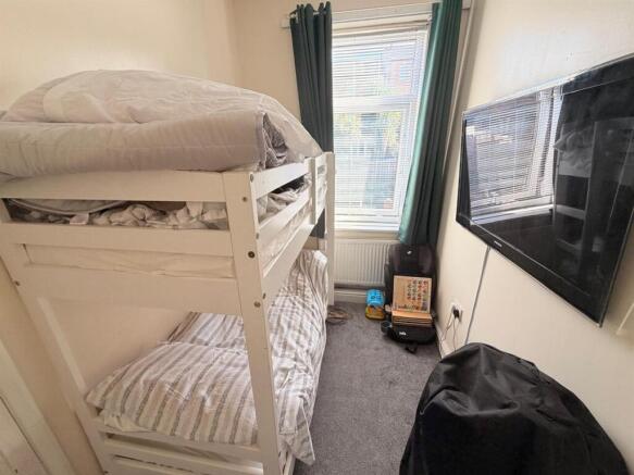 2 bed Terraced for sale Image 8