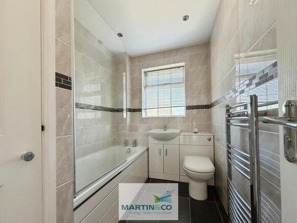 2 bed Semi-Detached for sale Image 9
