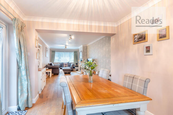 Dining/living rm