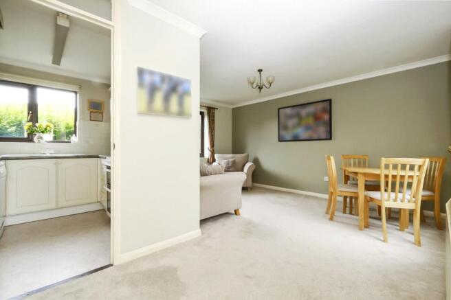 Lounge/Kitchen