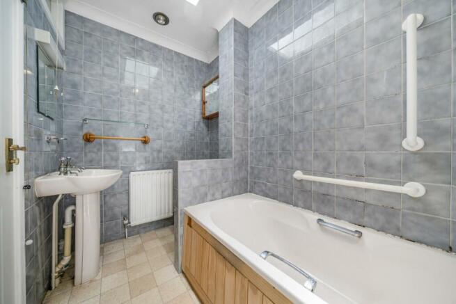 Photo 10