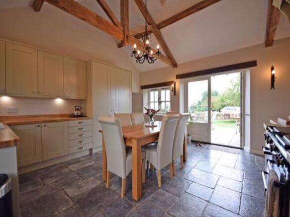 Kitchen/diner (2)