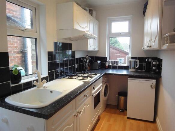 KITCHEN: