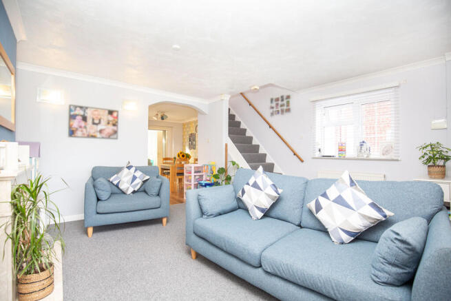 74b05575-4b1d-4f1...