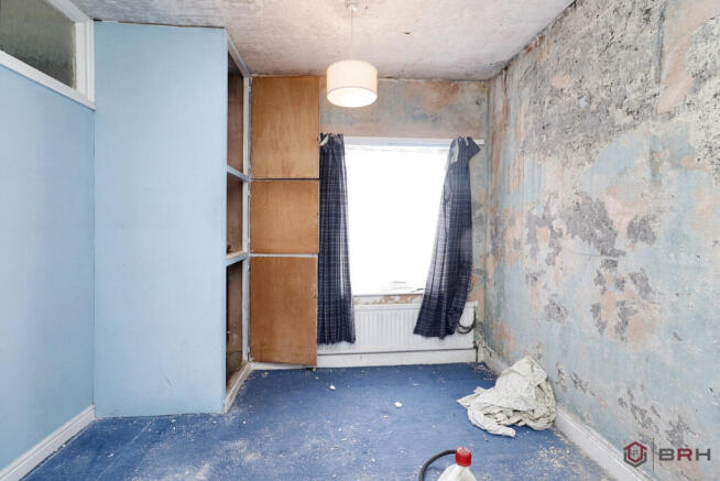 4 bed Terraced for sale Image 12