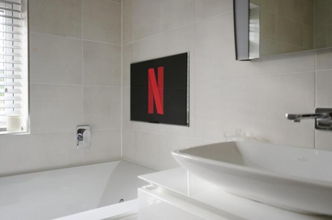 Master Ensuite
