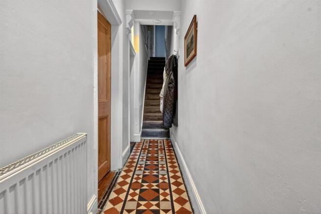 2 bed Terraced for sale Image 9