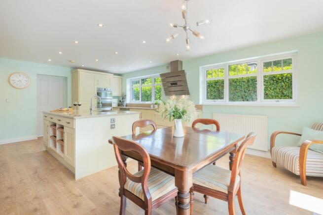 Kitchen/Dining Room