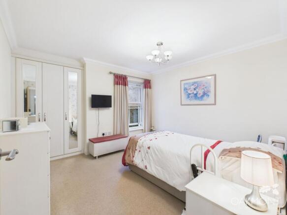 Pell Court, Hornchurch photo 4