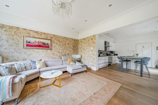 family room kitchen h.jpg