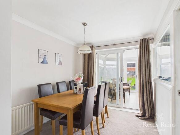 3 bed Semi-Detached for sale Image 5