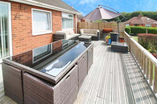 2 bed Bungalow for sale Image 12