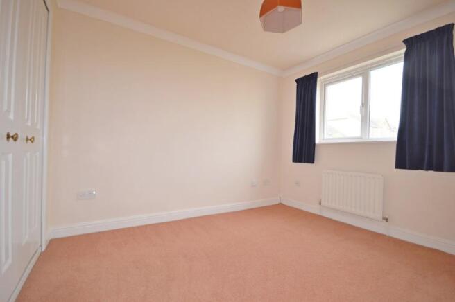 Bedroom 3 House to r