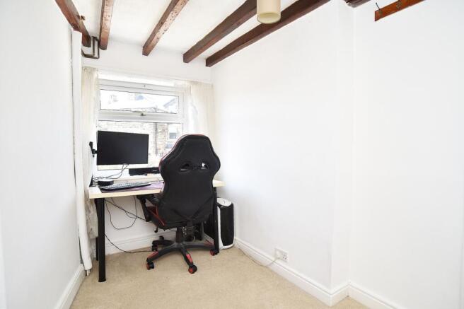 3 bed Terraced for sale Image 8