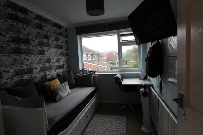 Bedroom 3.JPG