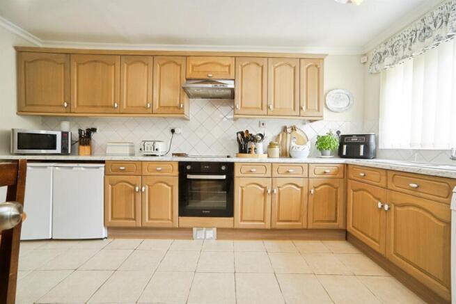 3 bed End of Terrace for sale Image 6