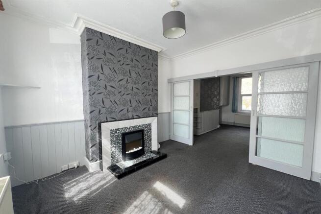 2 bed Town House for sale Image 8