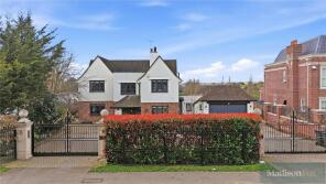96, Manor Road, Chigwell IG7 5PQ