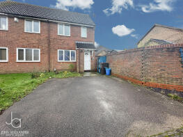 7, Hanbury Gardens, Colchester CO4 9TR