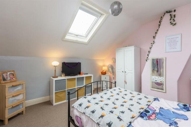 Langton Road 42 Bedroom 4-2.jpg