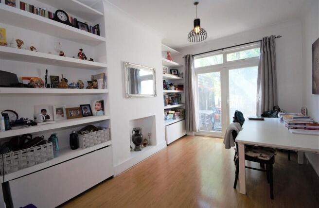 Photo 3