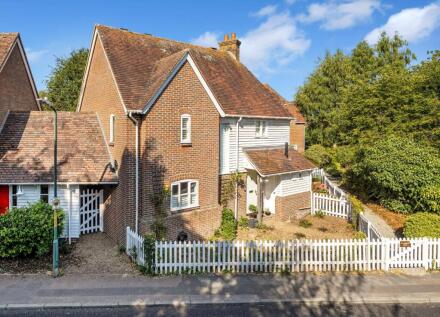 Oxenturn Road, Wye, Ashford TN25 5AG