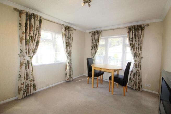 Living room 2 e.jpg