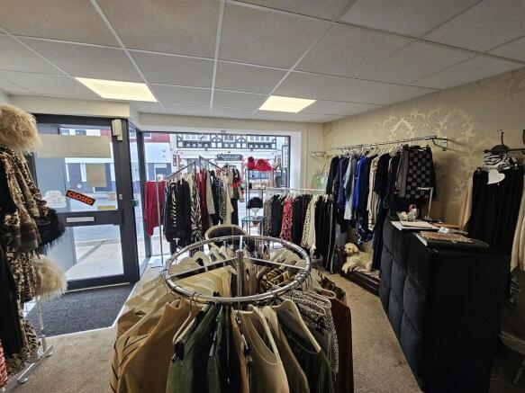 IMG-20241022-WA00...