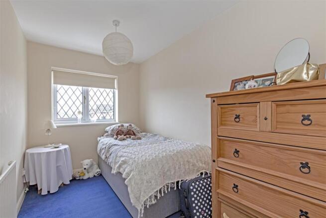 Bedroom3-1.jpg