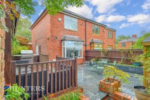 37, Springbank, Oldham OL9 9JB
