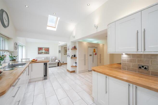 Open Plan Kitchen Family Room